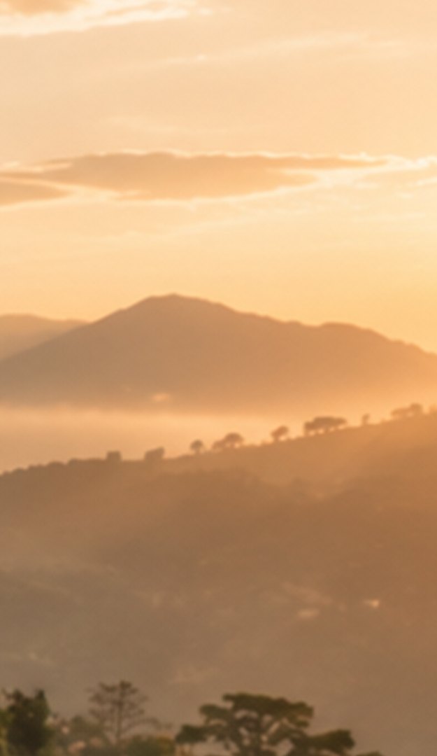 Montañas de Los Altos de Chiapas al atardecer