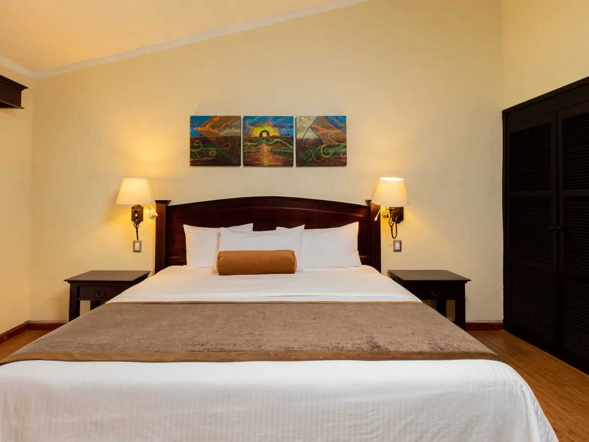 Ver: Recámara de la Master Suite con cama king